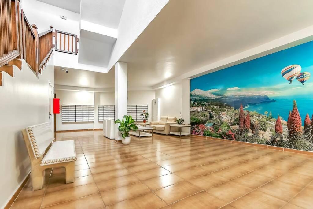Modern Apartment In Parque Royal I, Playa Fanabe Costa Adeje  Exterior foto