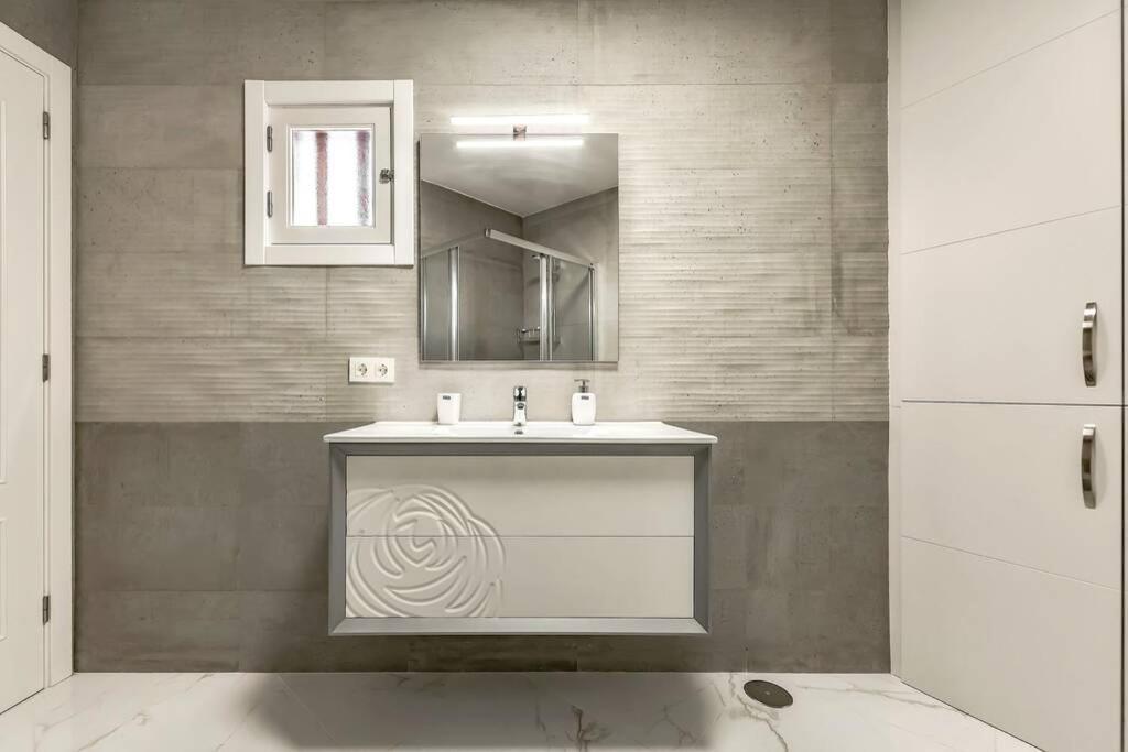 Modern Apartment In Parque Royal I, Playa Fanabe Costa Adeje  Exterior foto
